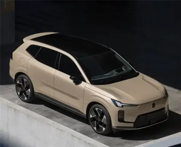 全新中型插混SUV！沃尔沃XC70官图首发：8月开启预售