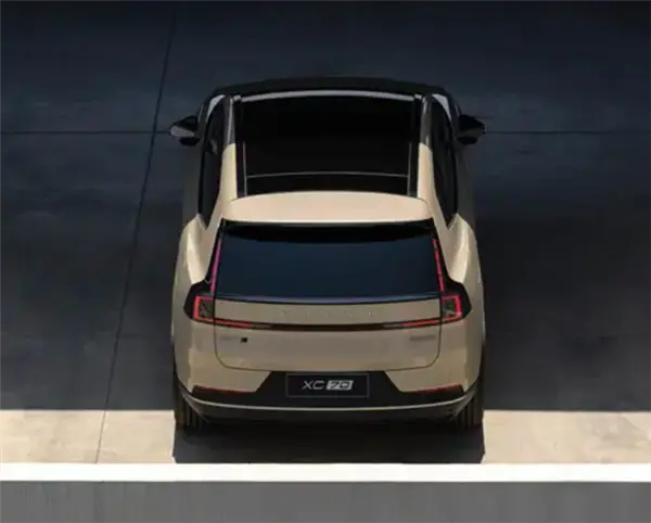 全新中型插混SUV！沃尔沃XC70官图首发：8月开启预售