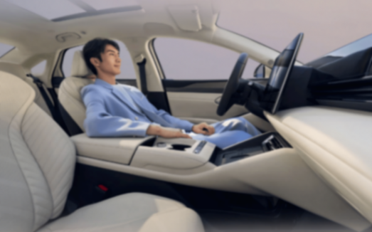 10~15万级家轿格局生变,这三款纯电卷王掀价值革命