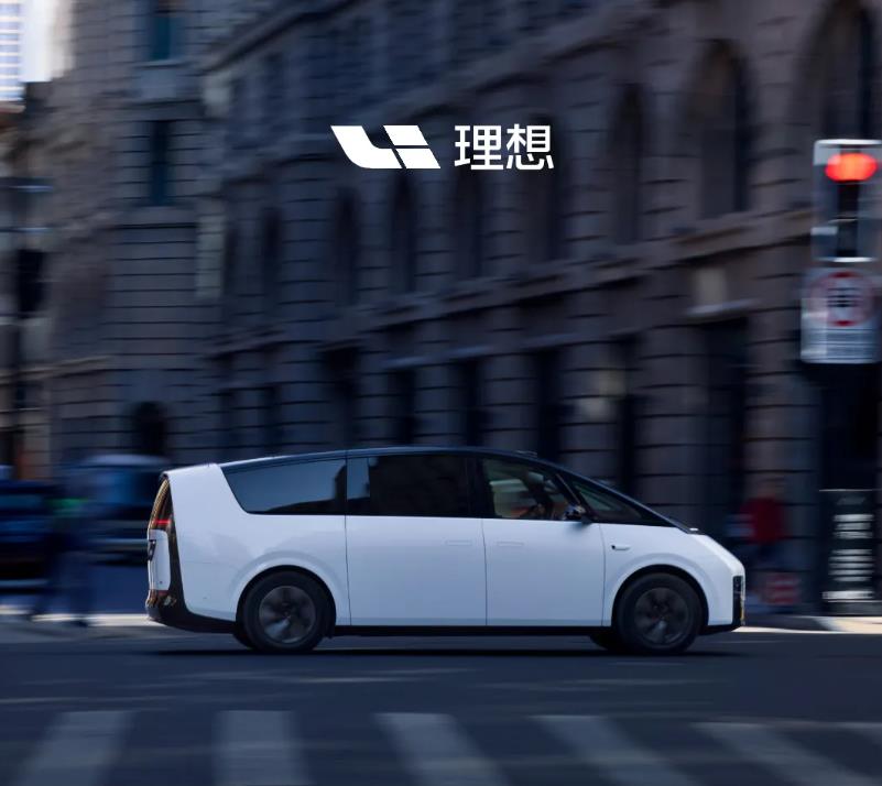 E周看点 | 特斯拉品牌价值缩水超150亿美元；中国高端纯电轿车销冠易主